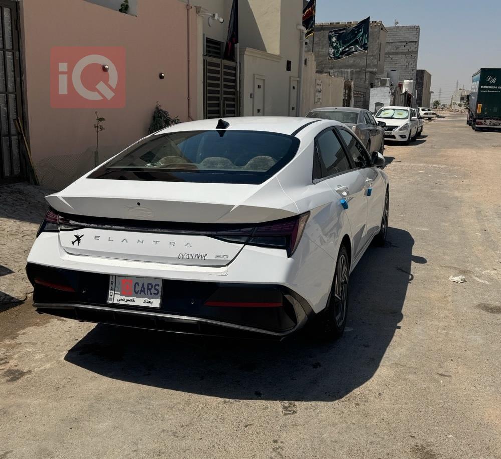 هيونداي النترا